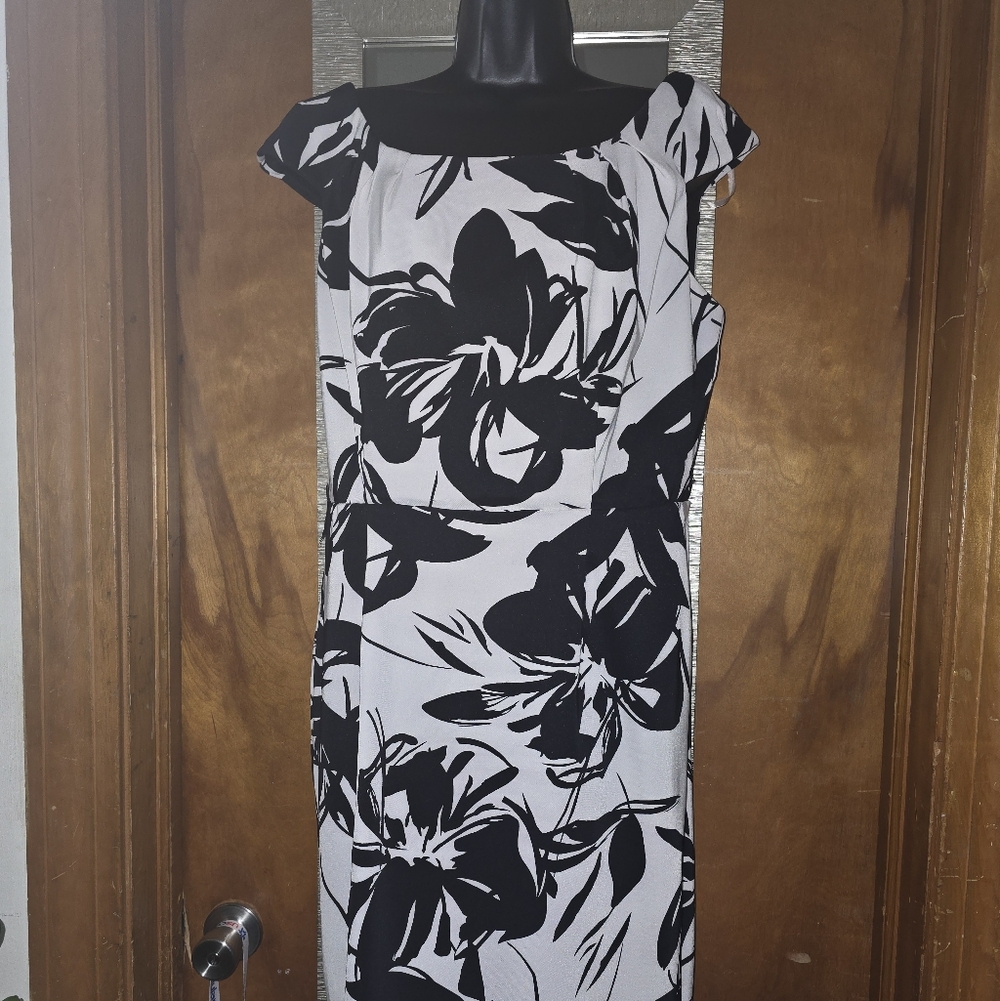Roulette One Shoulder Black and White Dress
